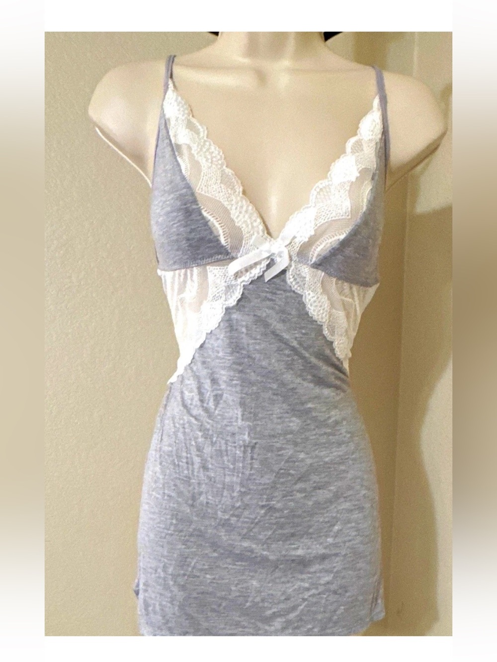 Women's Gray & White Split Slip, Lace Bow, Adjustable Straps, Size L